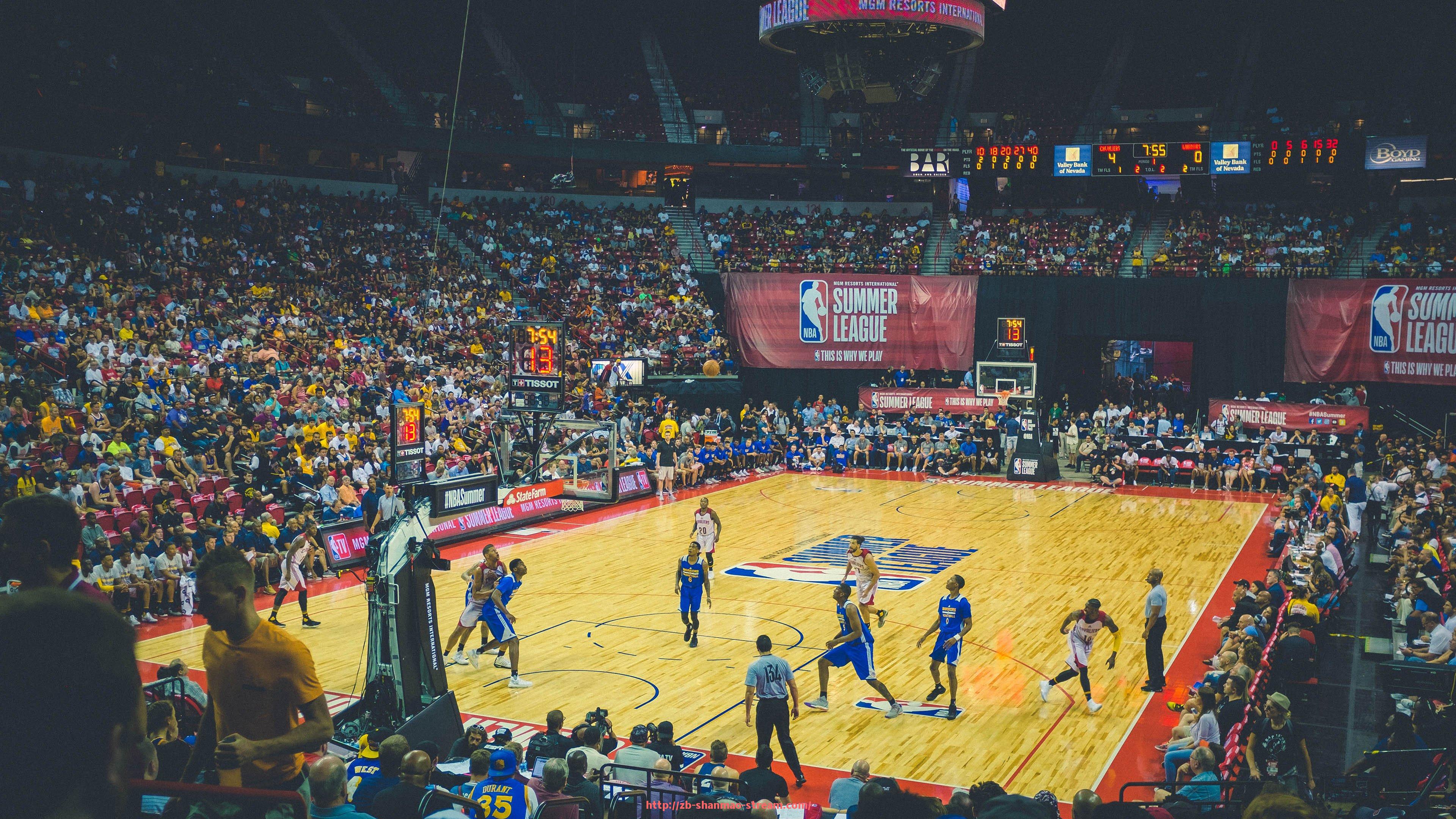 山猫直播官网-利物浦在欧冠决赛中的表现及夺冠关键因素？（利物浦在欧冠决赛中的表现及夺冠关键因素有哪些）